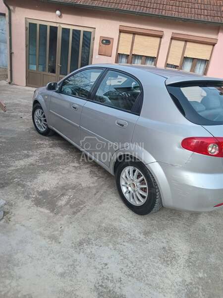 Daewoo Lacetti 