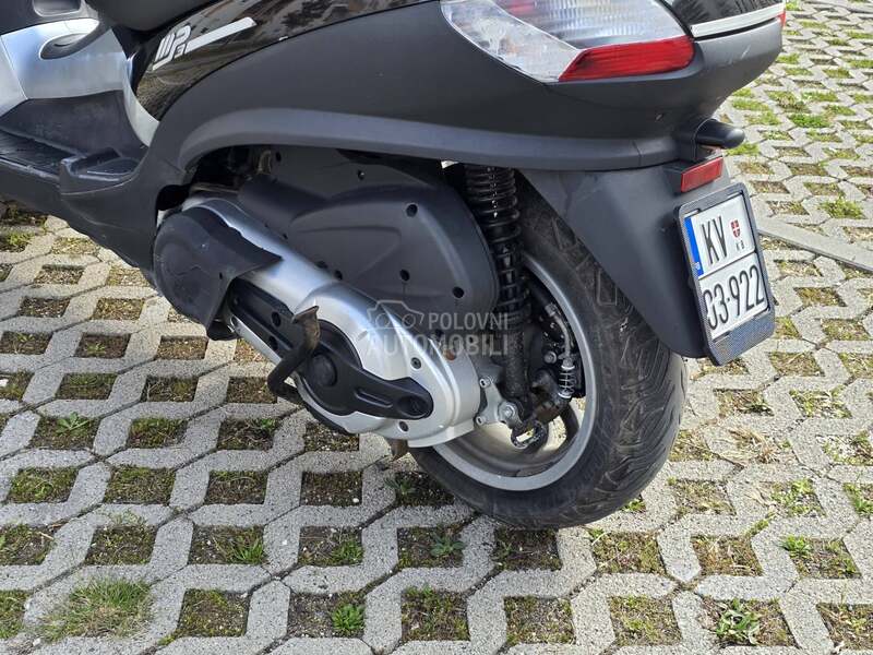 Piaggio MP3