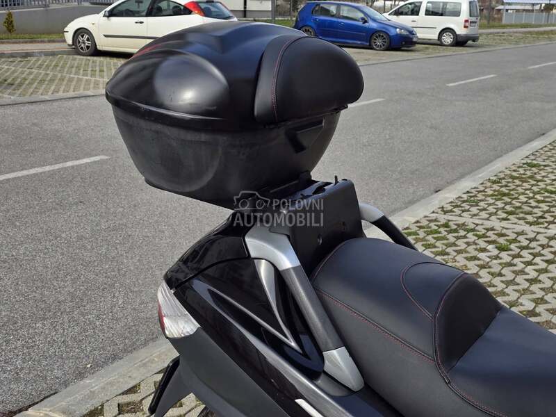 Piaggio MP3