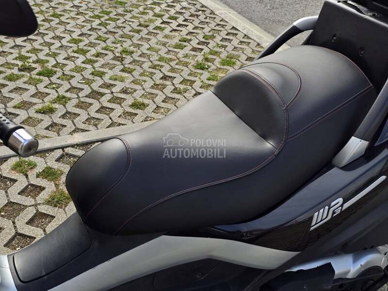 Piaggio MP3
