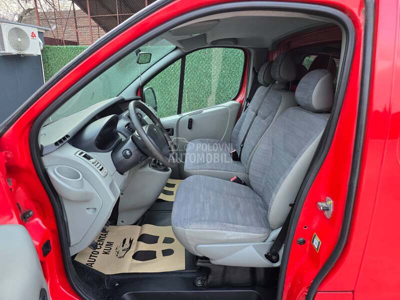 Renault Trafic 2.0 DCI