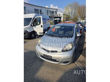 Toyota Yaris 1.0B A.U.T.M.A.T