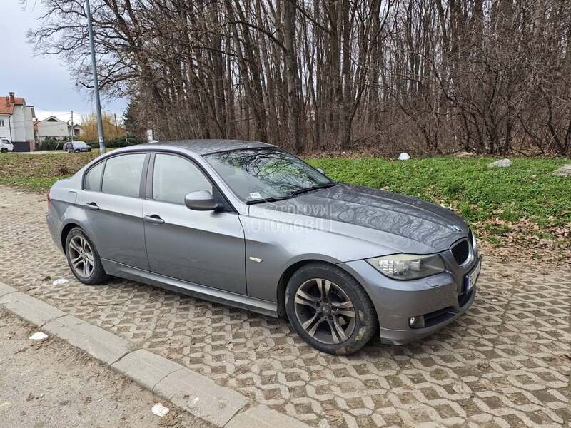 BMW 320 