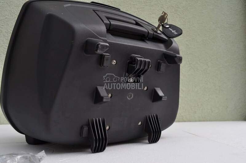 Suzuki V-Strom centralni kofer