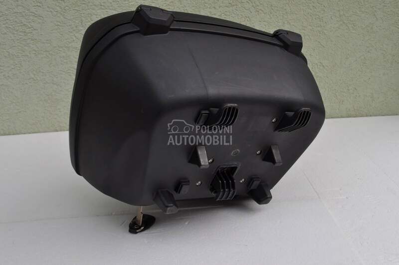 Suzuki V-Strom centralni kofer