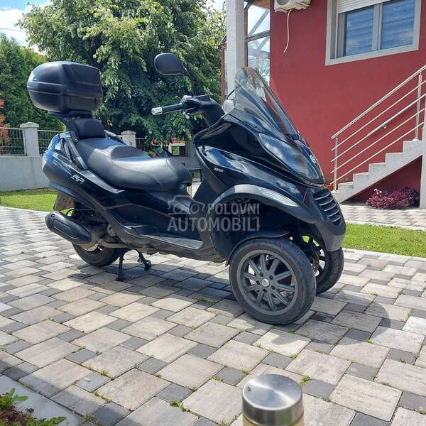 Piaggio MP3
