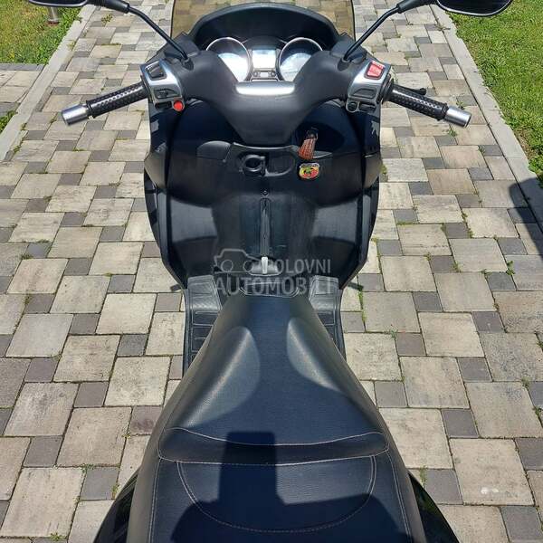 Piaggio MP3