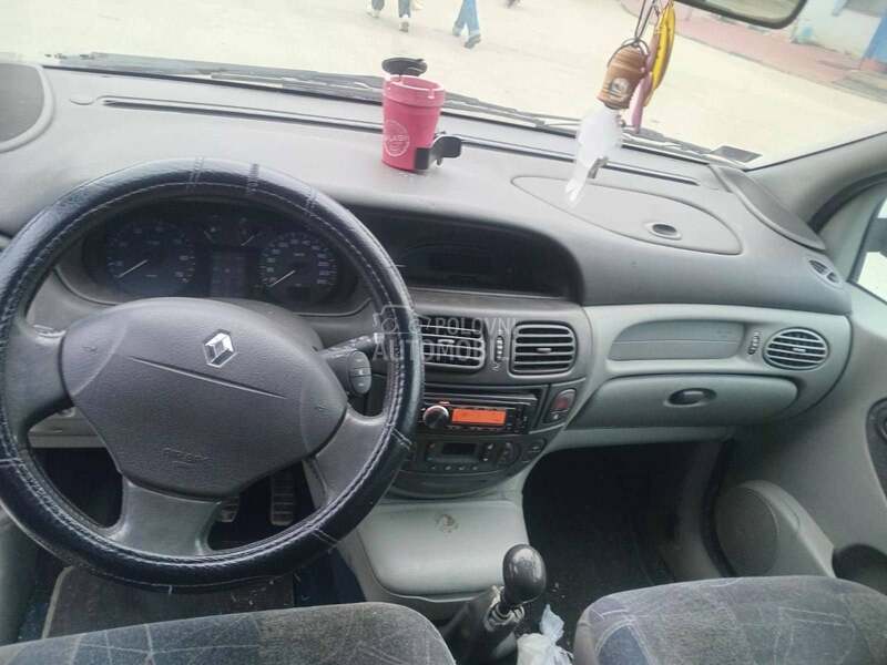 Renault Scenic 