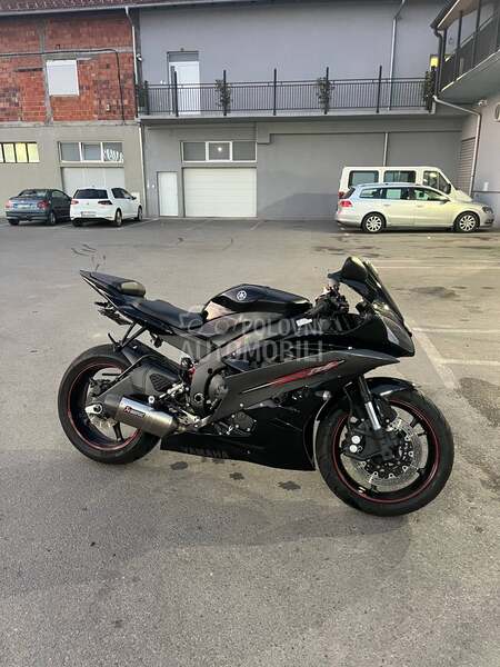 Yamaha r6 akrap