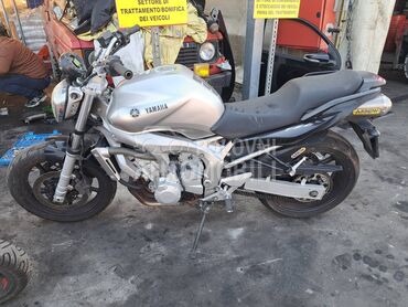 Yamaha fz6 delovi