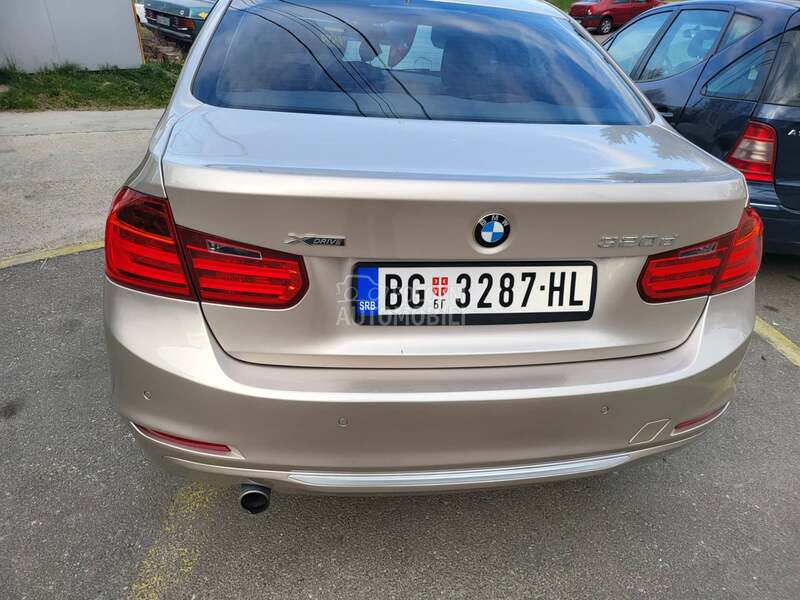 BMW 320 