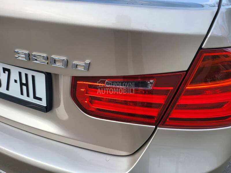 BMW 320 