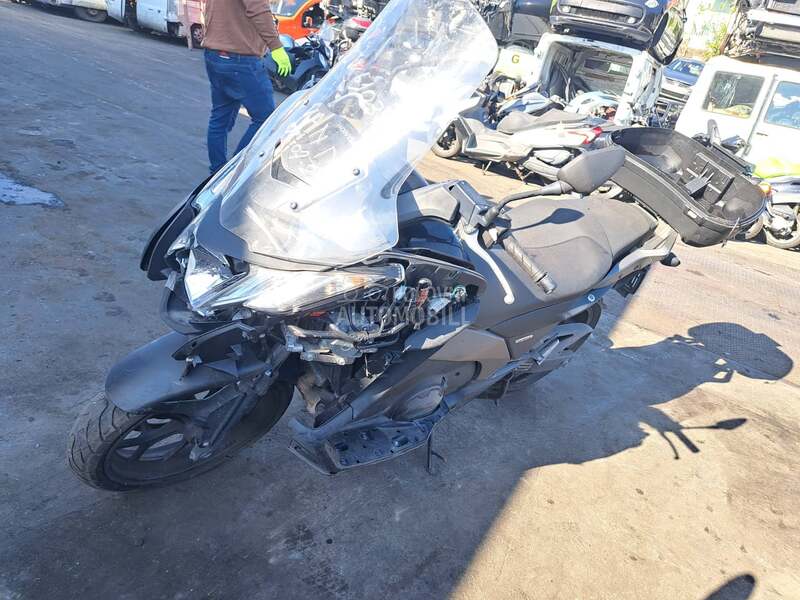 HONDA INTEGRA 700 DELOVI