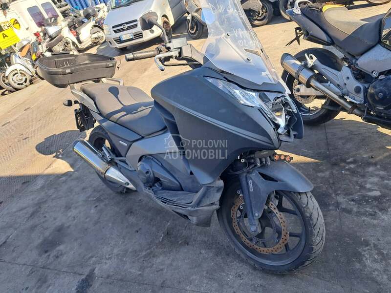 HONDA INTEGRA 700 DELOVI