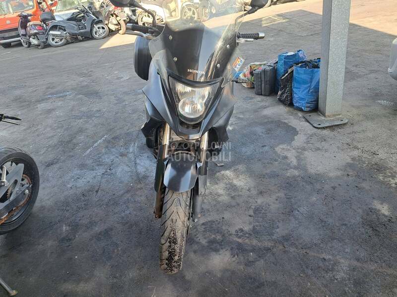 HONDA VFR 800 CROSS RUNNER