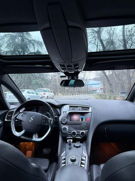 Citroen DS5 