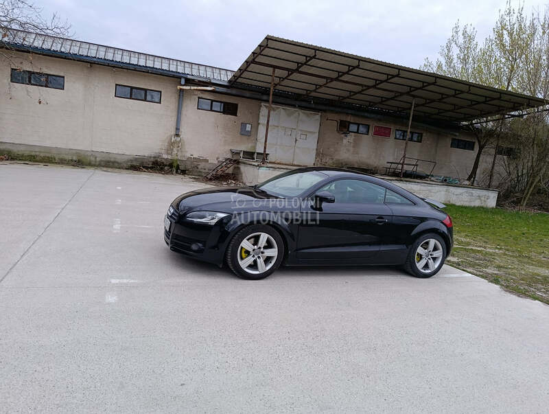 Audi TT 