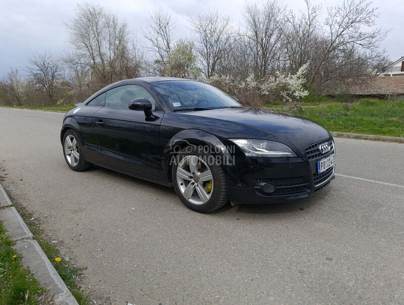 Audi TT 