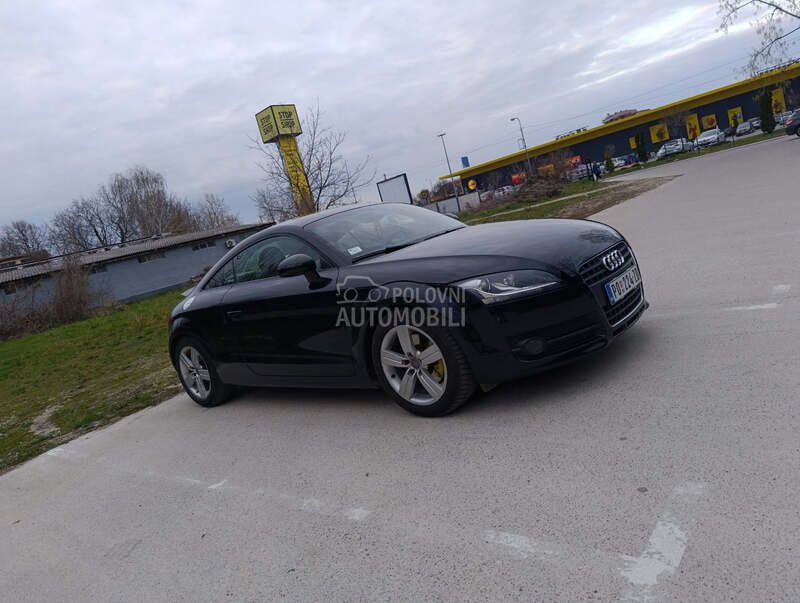 Audi TT 
