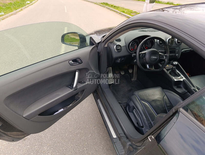 Audi TT 