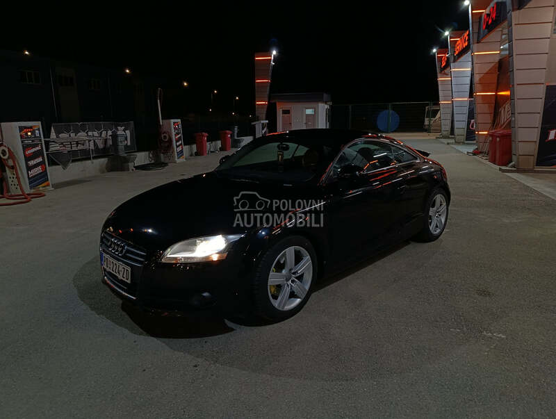 Audi TT 