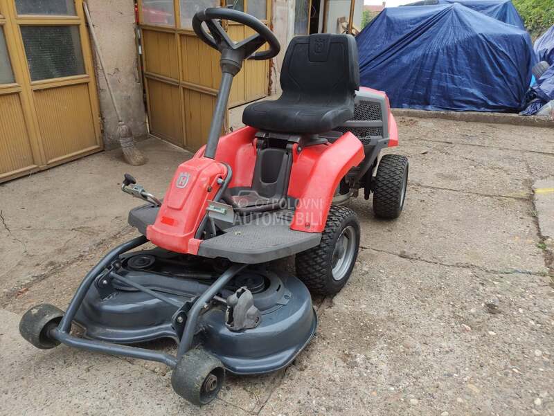 Husqvarna rider r111