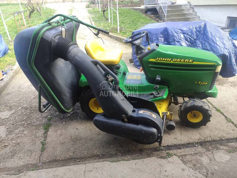 John Deere LX 279