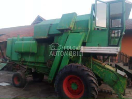 Massey Ferguson mf 520 i claas mercator