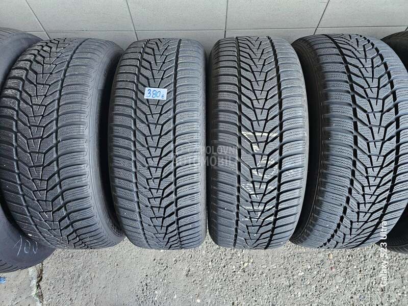 Hankook 235/50 R19 Zimska