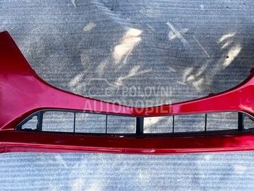 Prednji branik za Mazda 3 od 2013. do 2016. god.