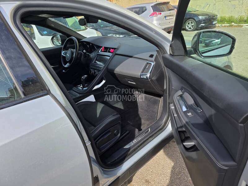 Jaguar E-Pace 2.0 R Dynamic