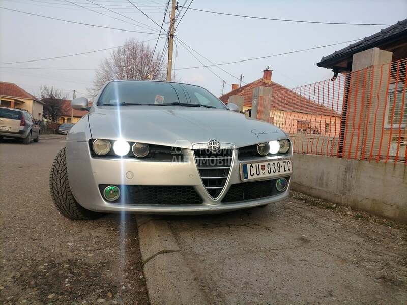 Alfa Romeo 159 