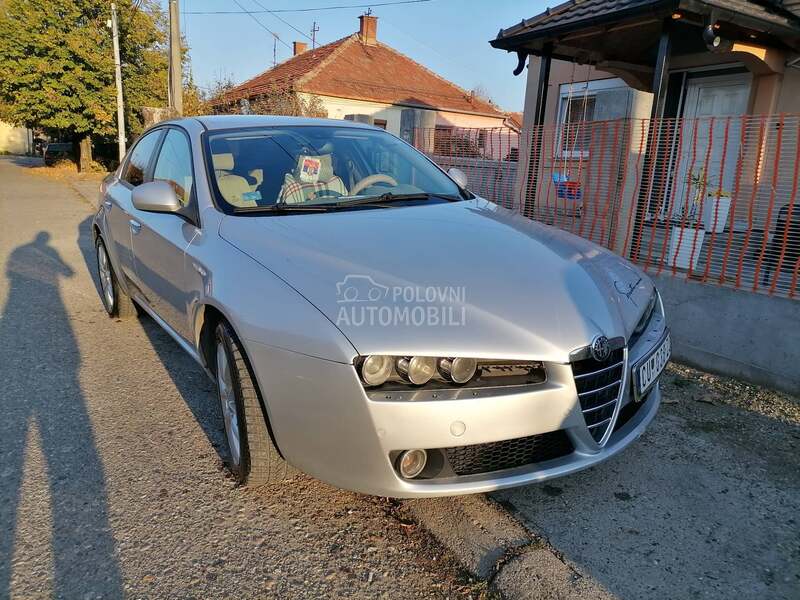 Alfa Romeo 159 