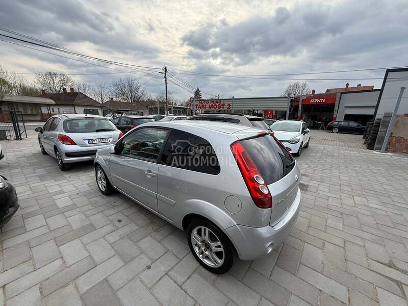 Ford Fiesta 1.2 b t.o.p