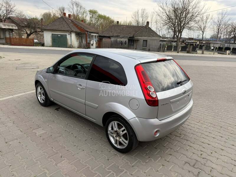Ford Fiesta 1.2 b t.o.p