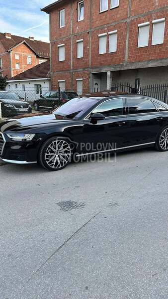 Audi A8 LONG