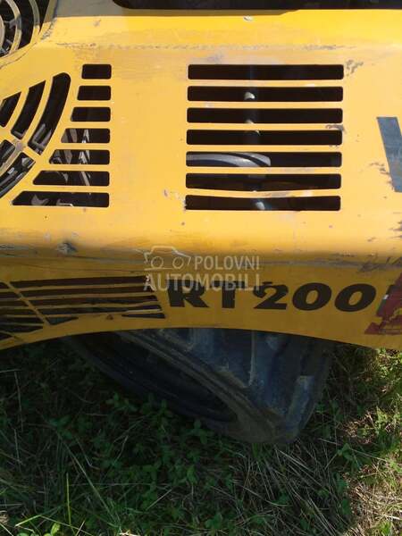 Vermeer RT 200