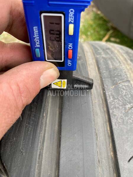 Dunlop 225/45 R19 Letnja