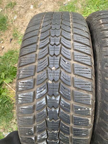 Sava 215/60 R16 Zimska