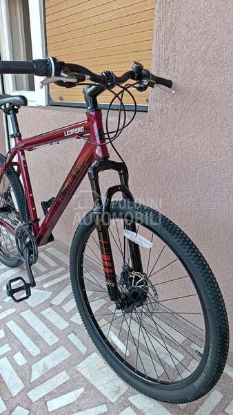 Lakes LEOPARD Read Peak