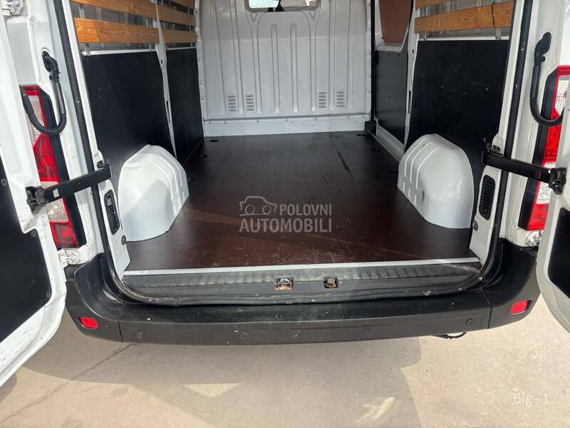 Renault Master 2.3 Dci