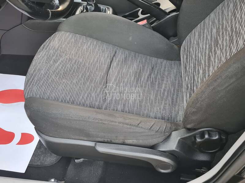 Kia cee`d 1.6 Champion