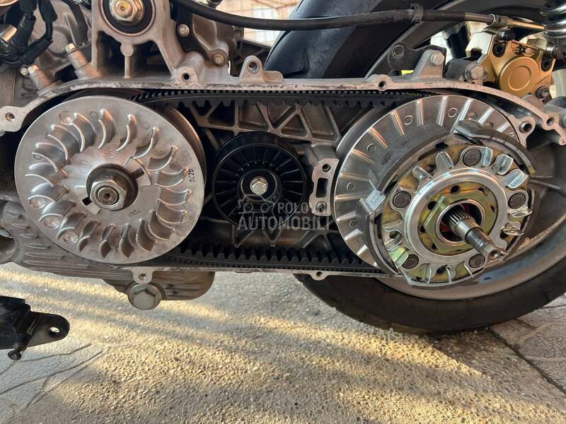 Piaggio Beverly Cruiser 500ie NOV