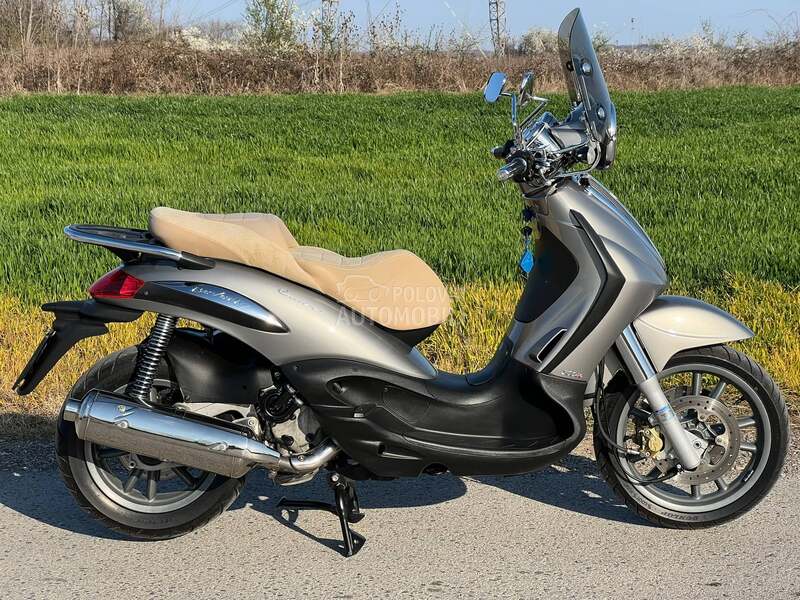 Piaggio Beverly Cruiser 500ie NOV