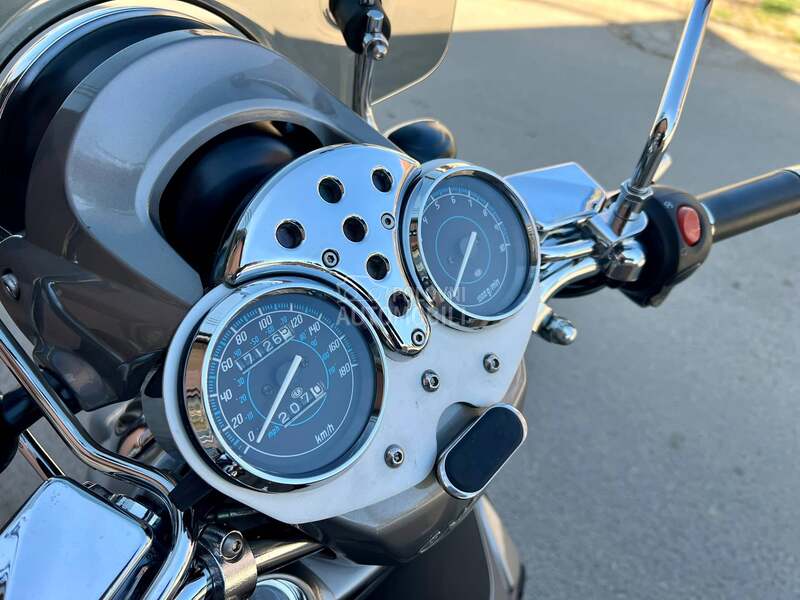 Piaggio Beverly Cruiser 500ie NOV