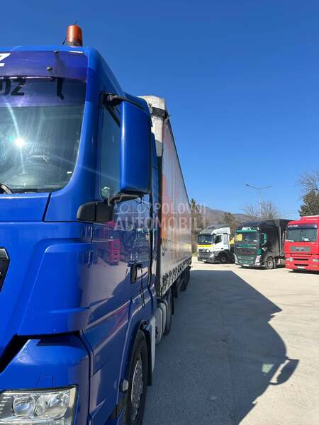 Schwarzmuller SPA Mega 3.05