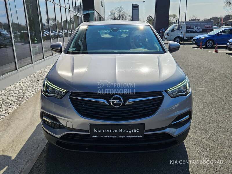 Opel Grandland X 1.2 TURBO AT