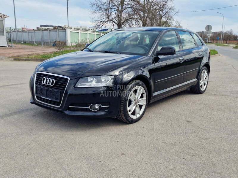 Audi A3 1.2b 4-cilindra