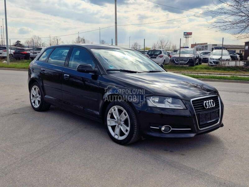 Audi A3 1.2b 4-cilindra