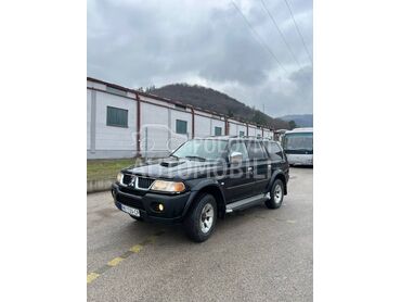 Mitsubishi Pajero Sport Siber